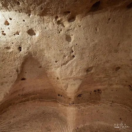 招待所 Piano Piano -