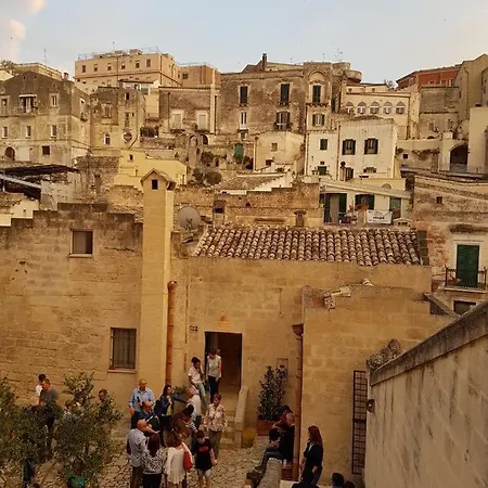 Piano Piano - 招待所